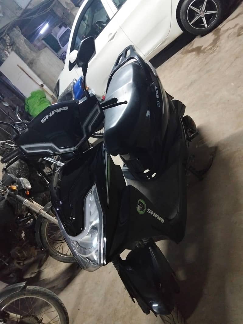 Scooty 1