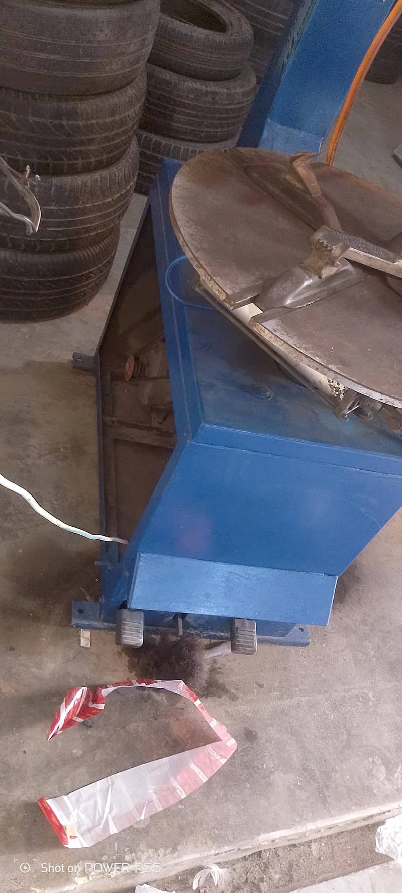 Tyre changer 2
