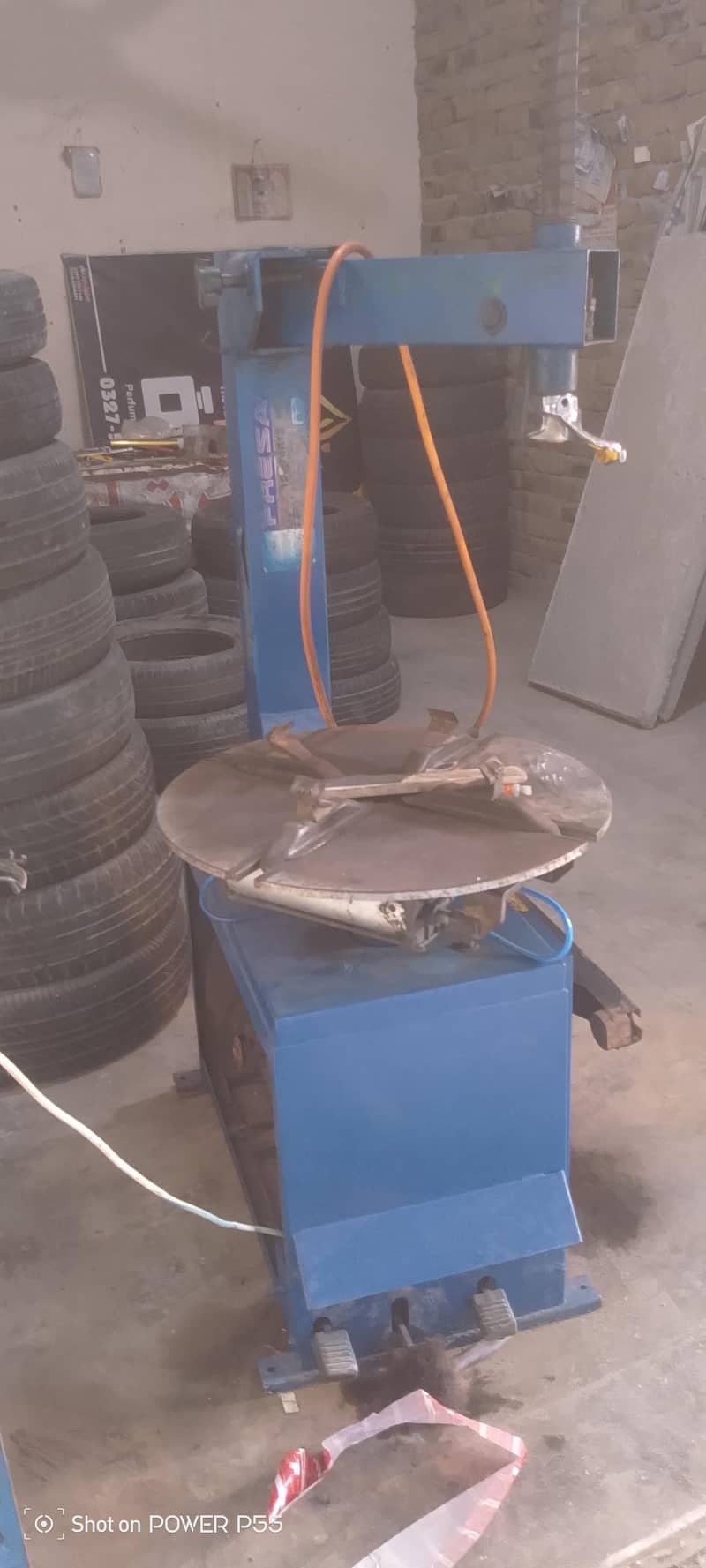 Tyre changer 3