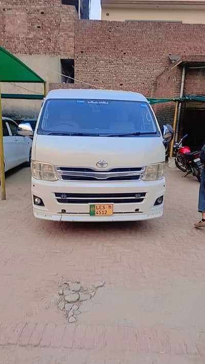Toyota Hiace 2012/18 219 GL | Toyota Hiace GL