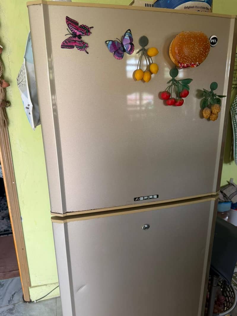 Refrigerator 1