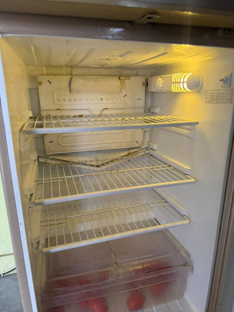 Refrigerator 3