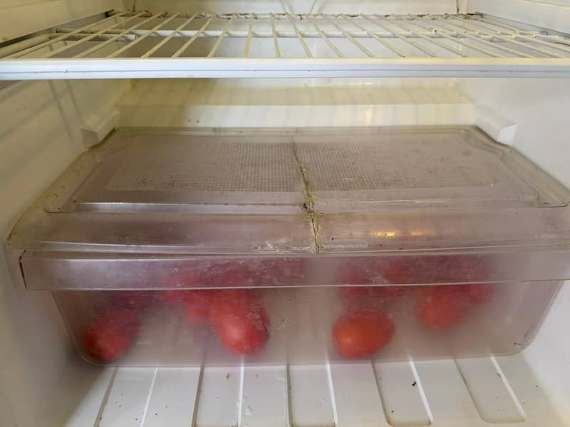 Refrigerator 4