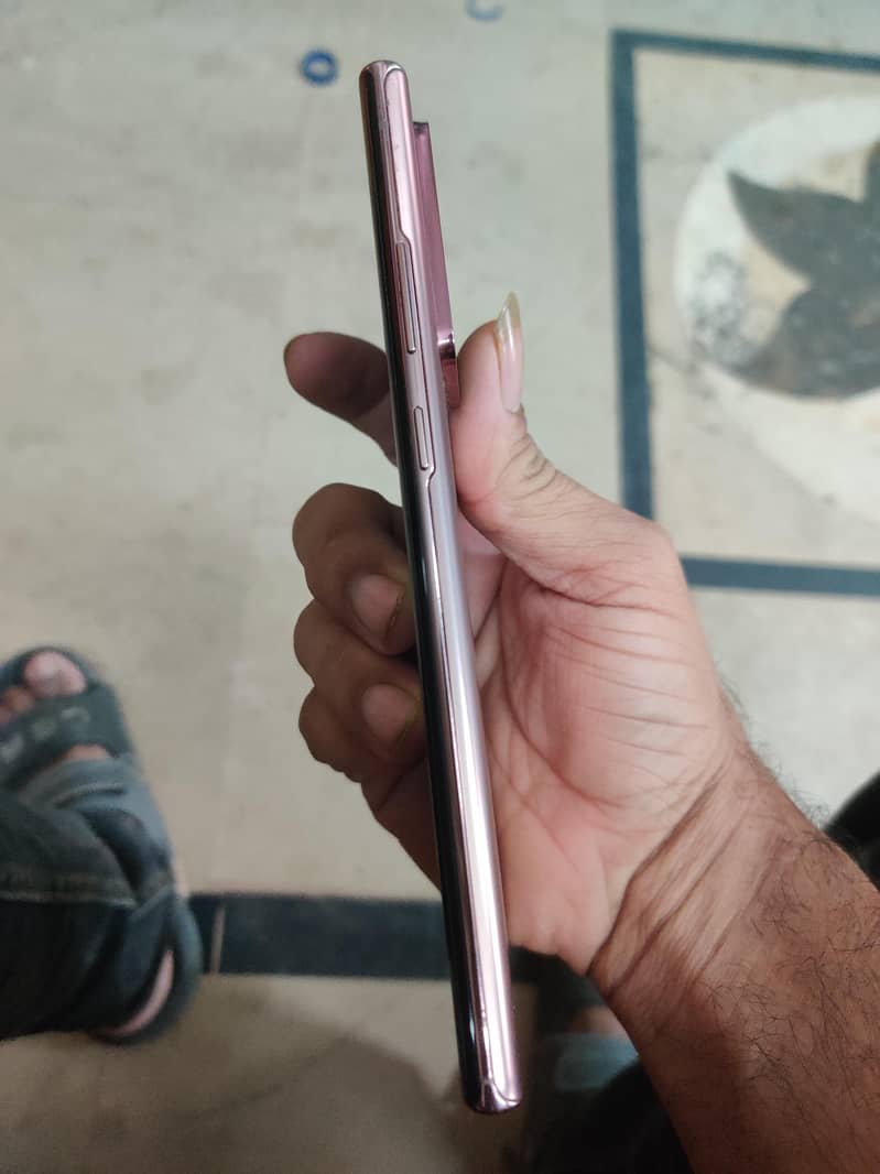 Note 20 ultra 4