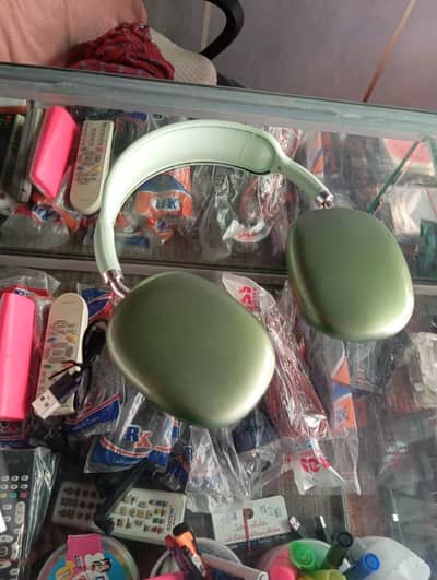P9 Wireless Bluetooth Headphones – Deep Bass & Premium Quality