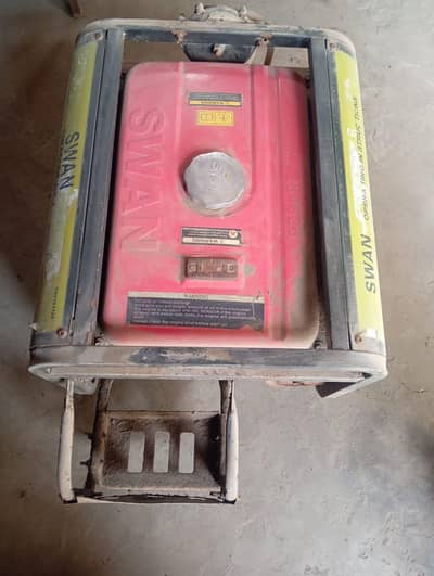 2.5 kw home used genrater. .