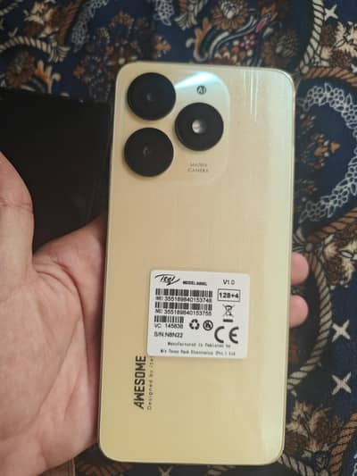 Itel A70 bilkul new ha 12/128 ha official pta ha full box urgent sale