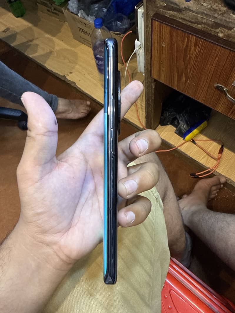 Honor magic 4 pro 4