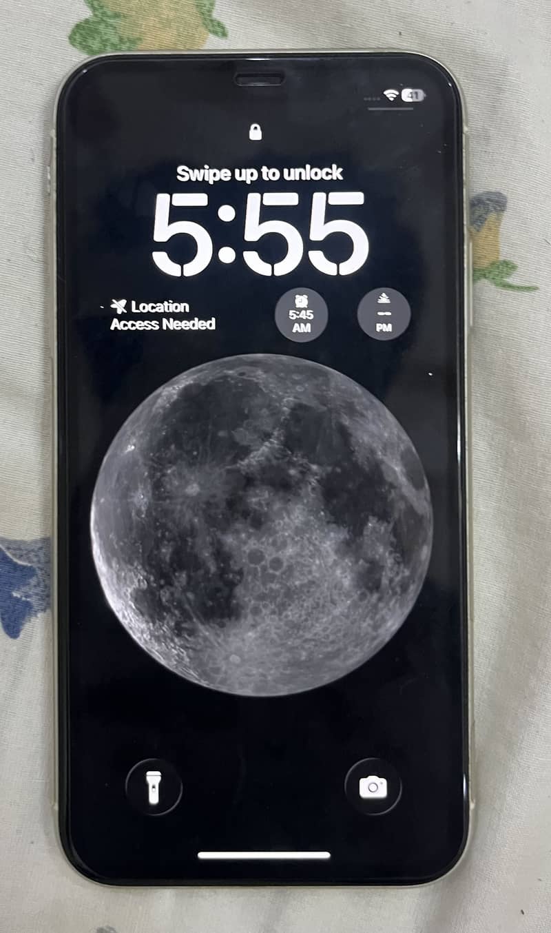 iPhone 11 0