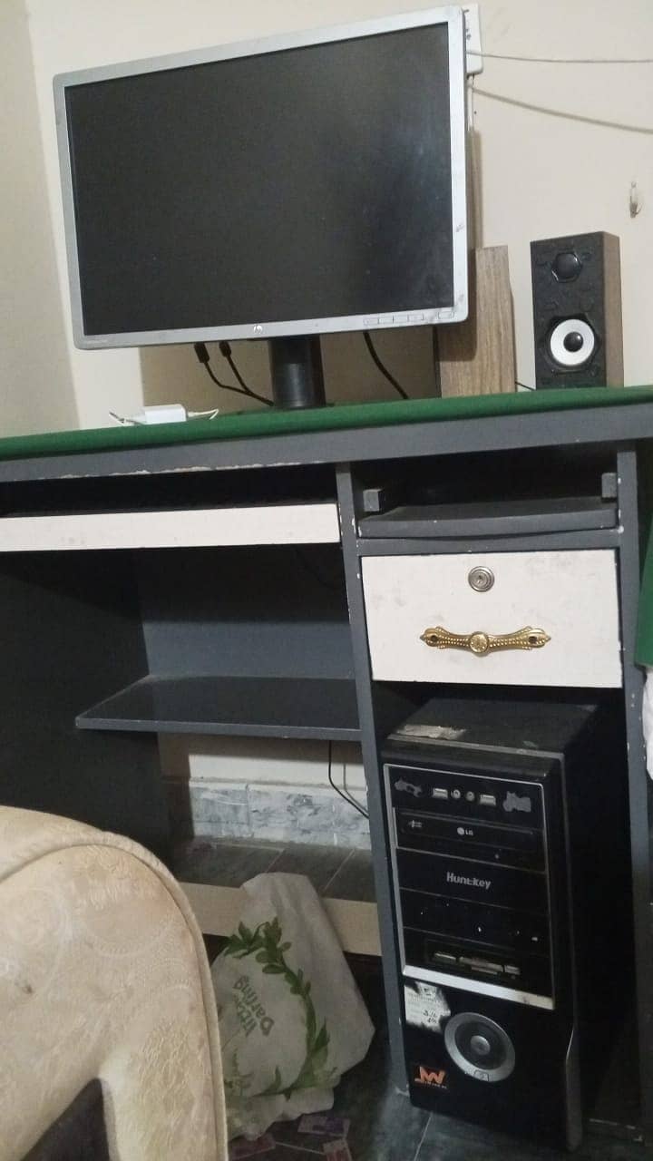 CPU, LCD, TABLE 0
