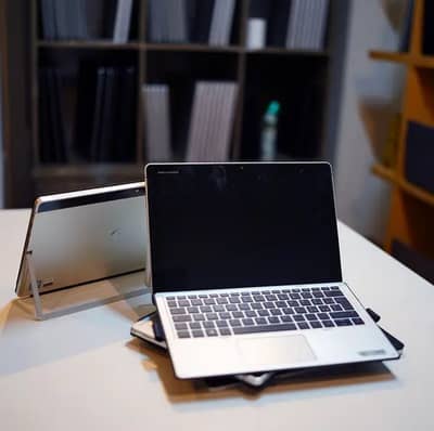 HP Elite x2 1012 G1 | Intel Core M5 | 2-in-1 Laptop + Tablet