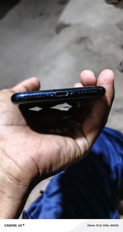 iPhone SE 2020 urgent sale