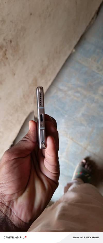 Infinite note 50