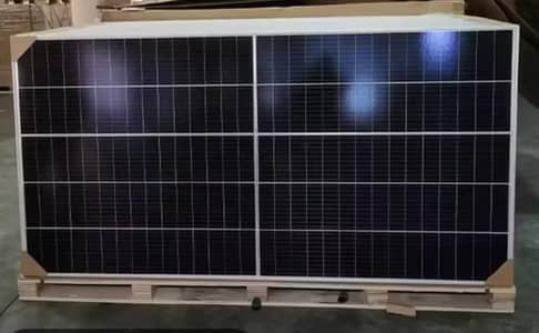 Risen Solar panels 450Watt