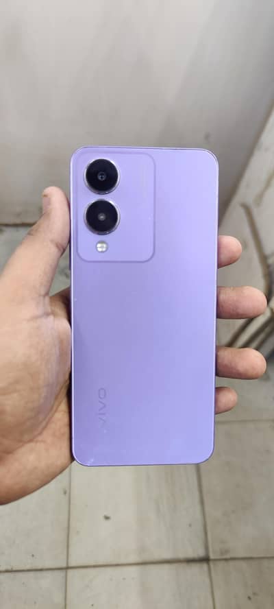 vivo Y17s