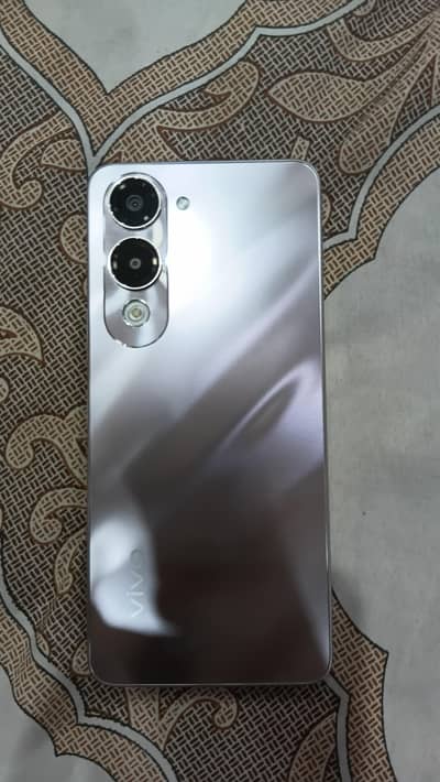 vivo Y04 4gb Ram 128gb storage