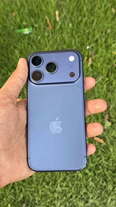 Iphone 17 pro deep blue 256gb