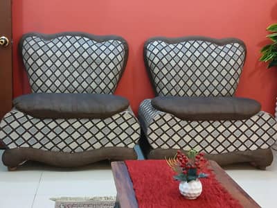 7 Seater Sofa Set with Center Table – Stylish & Comfortable