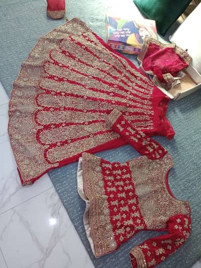 Bridal lehnga with 2 dupata