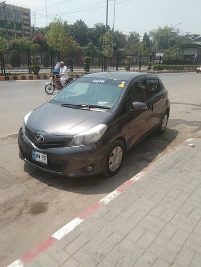 Toyota Vitz 2013/2016