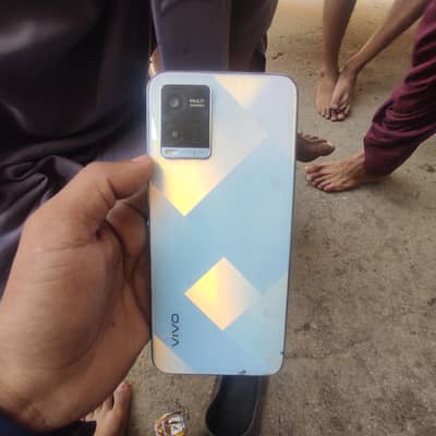 vivo v21