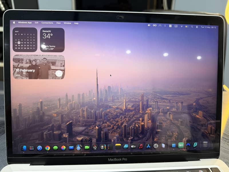 Macbook pro intel 2020 4