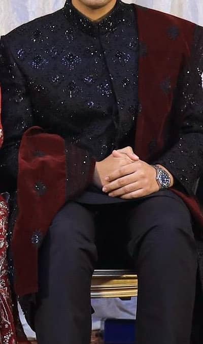 Men sherwani suite black