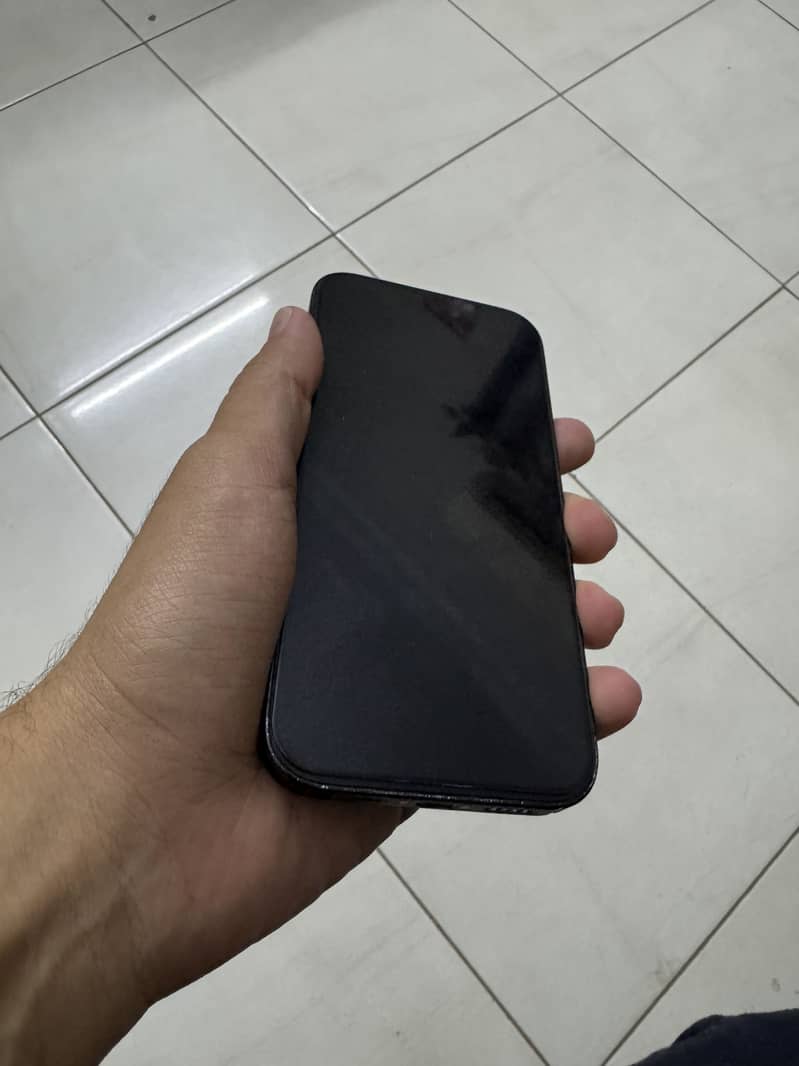 Iphone 14 pro 2