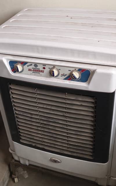 Air cooler for sale • neat and clean • Powerful long throw