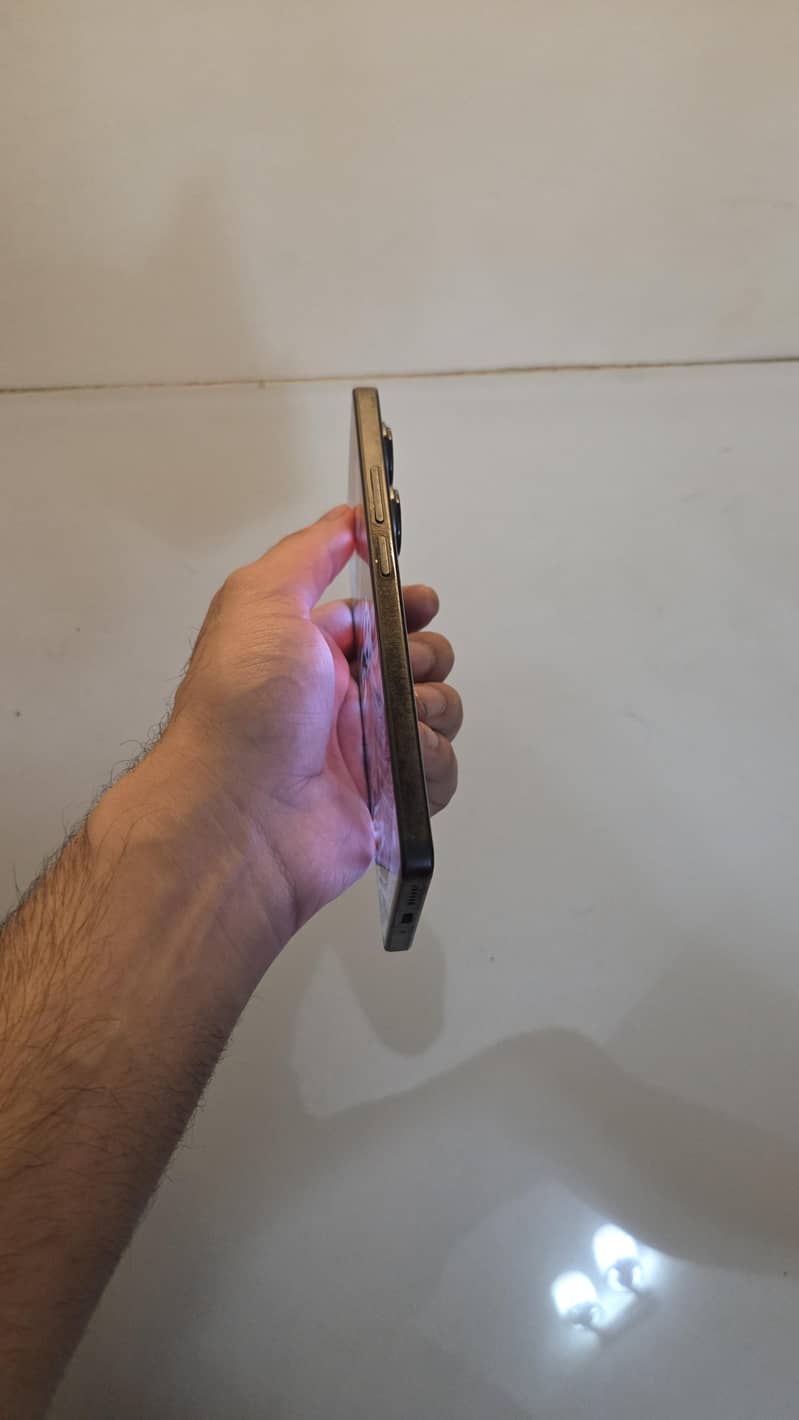 Redmi Note 13 Pro (Complete Box + Accessory) 5