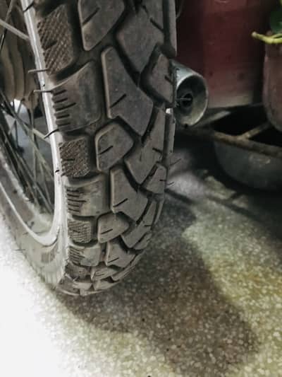 Complete wheel for sale  new tyre tube Only 10 days used