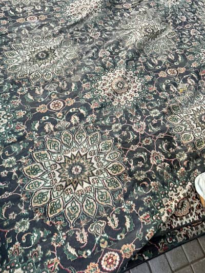13×30carpet for sale.