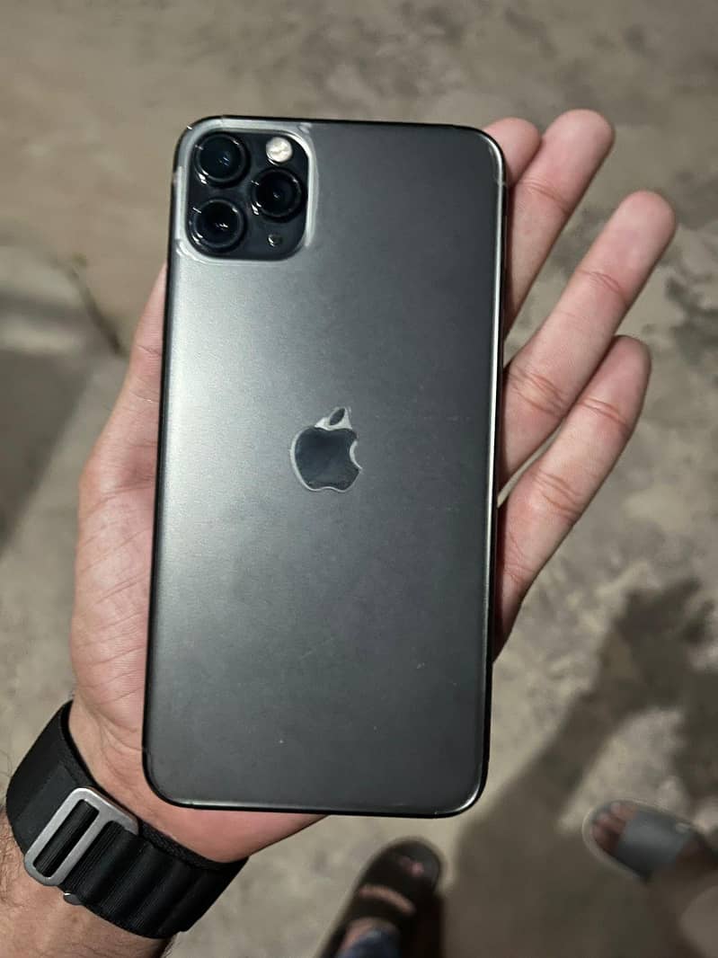 iphone 11 pro max 1