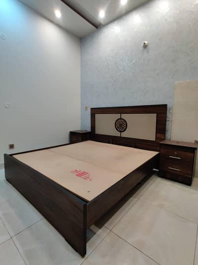 Luxury Wooden Bed for Sale –