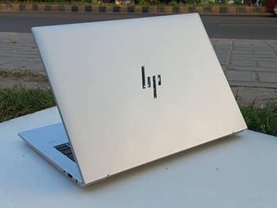 Hp EliteBook 840 g9 Core i5 12th gen P Processor Touch screen DDR5 Ram