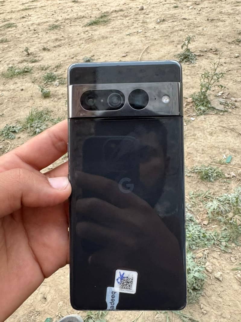 Google Pixel 7 pro 2