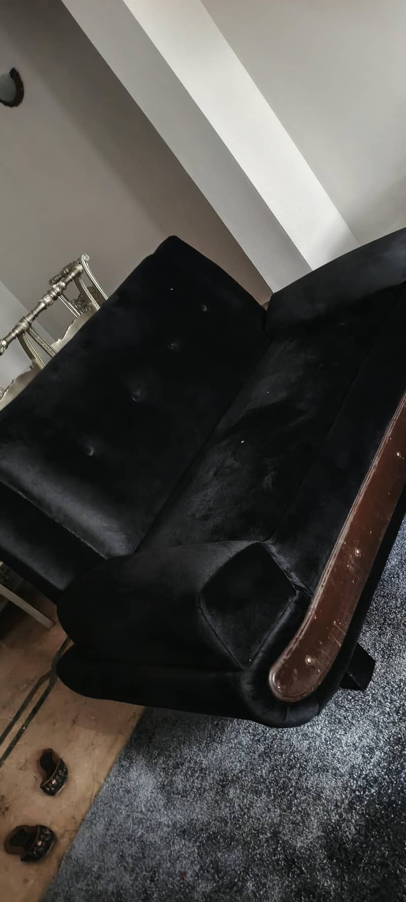 black sofa 1