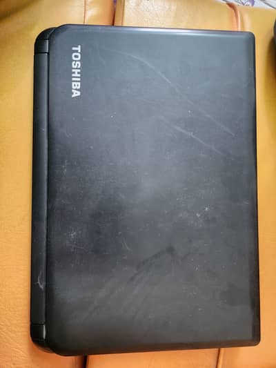 Toshiba C40B