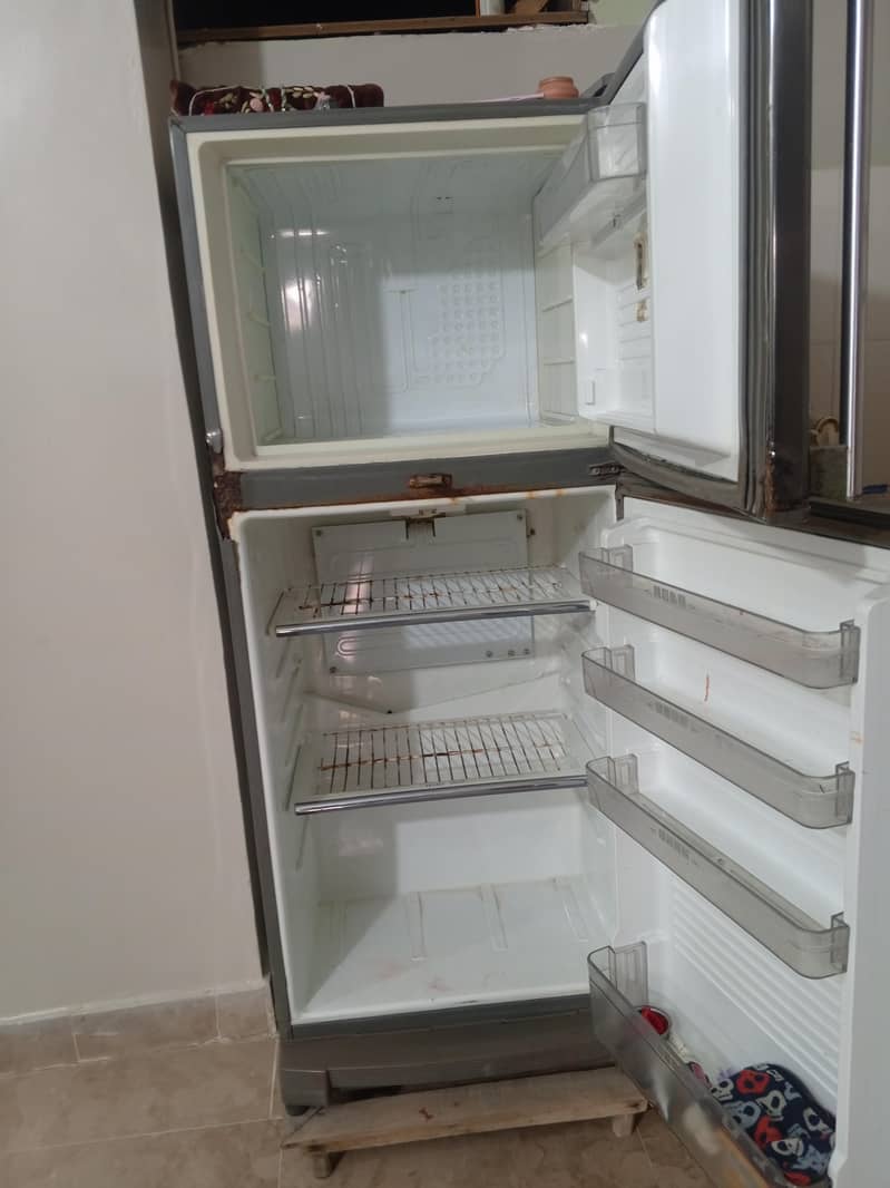 refrigerator 1