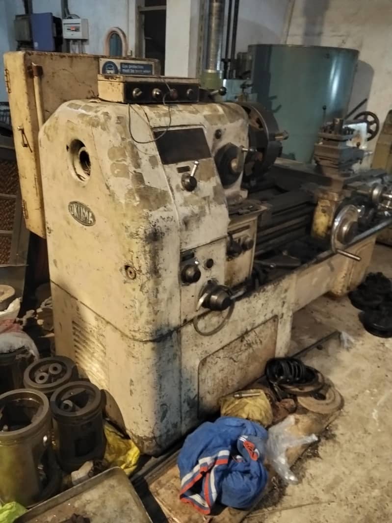 Lathe Machine 0