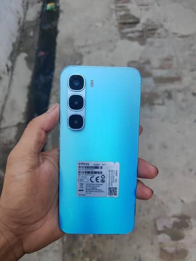 Infinix Hot 60 pro 8+8-----128