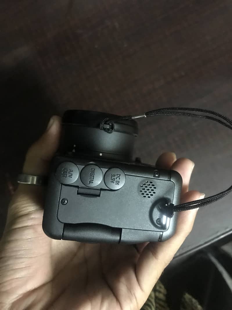 Canon digital camera 5