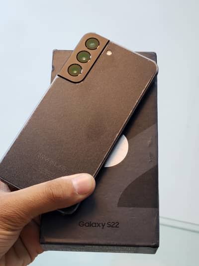 Samsung S22