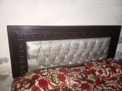 For sale best condition brown king bed better for family