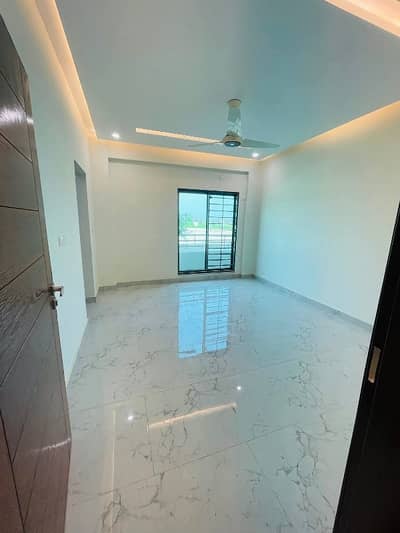 Beautiful Luxury Apartment Available For Rent In Askari 10 Sector S Lahore   Near To Park Near to Masjid