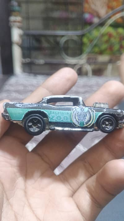 2003 Hot Wheels '57 Chevy from the Robo Zoo 5 Pack LOOSE LS1
