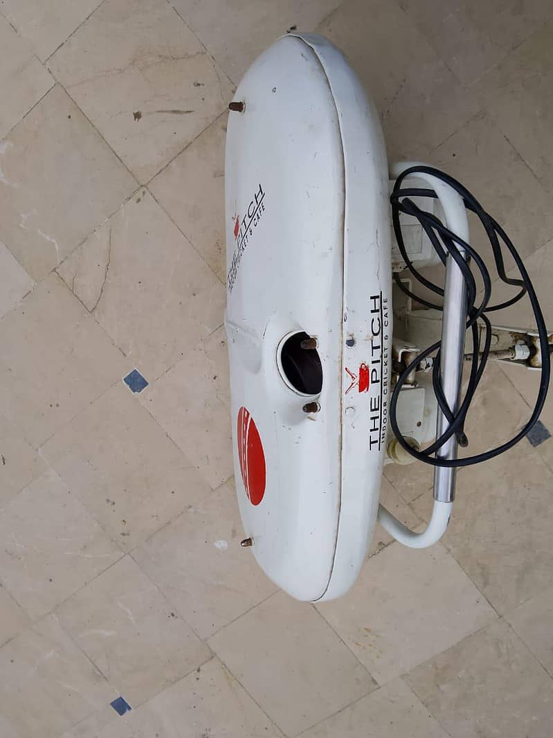 bowling machine 5
