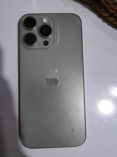 Apple iPhone 15 Pro Max 256GB - JV - Non PTA (Natural Titanium)