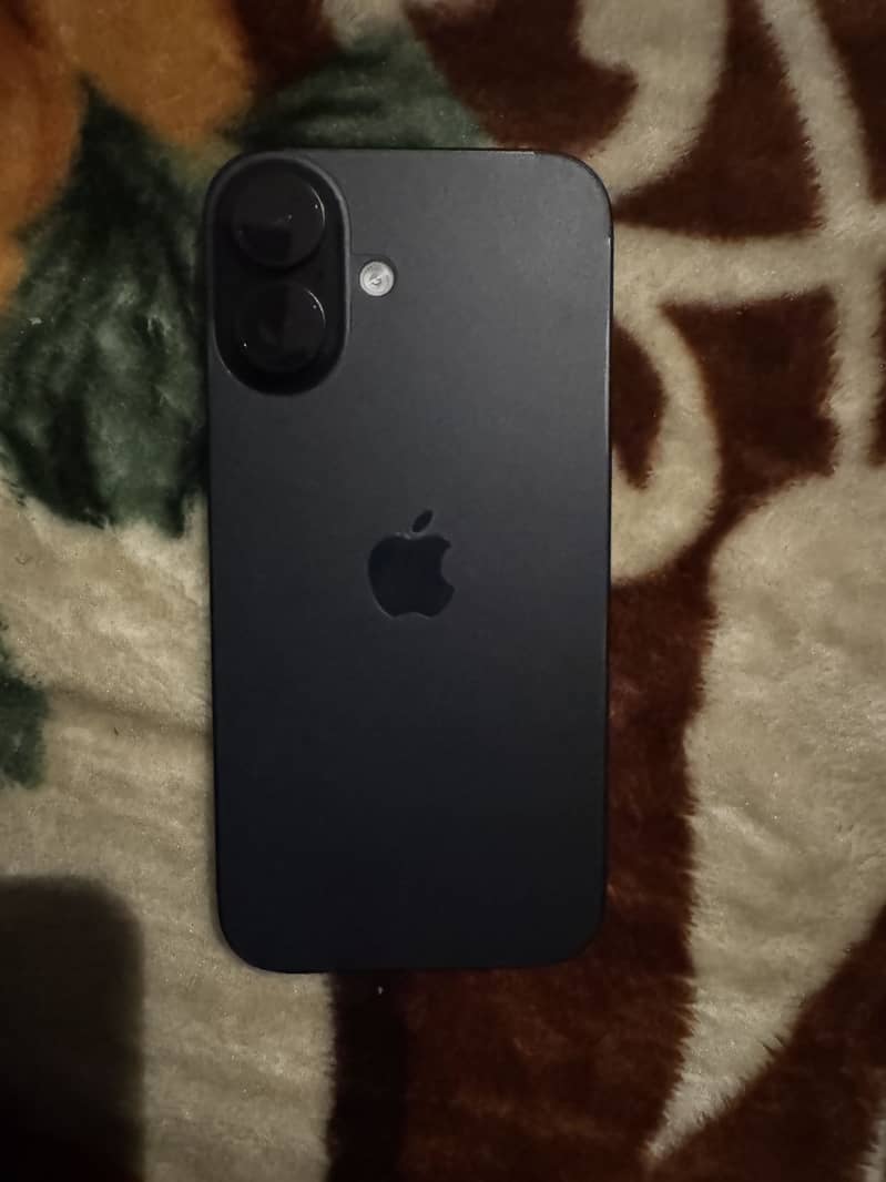 iPhone 16 jv 0