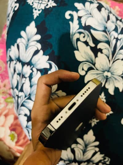 IPHONE 12 PRO [ JV ]